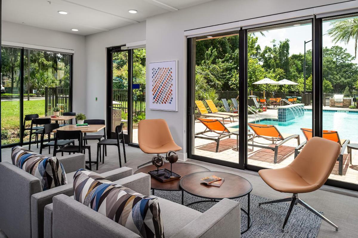 Deluxe One Bedroom Apartment Gainesville Exterior photo